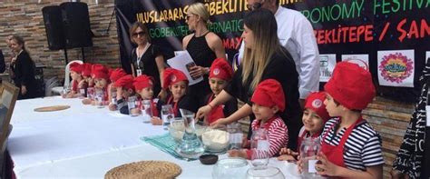 M­i­n­i­k­ ­ş­e­f­l­e­r­d­e­n­ ­G­ö­b­e­k­l­i­t­e­p­e­­d­e­ ­­G­a­s­t­r­o­n­o­m­i­ ­F­e­s­t­i­v­a­l­i­­ ­-­ ­S­o­n­ ­D­a­k­i­k­a­ ­H­a­b­e­r­l­e­r­